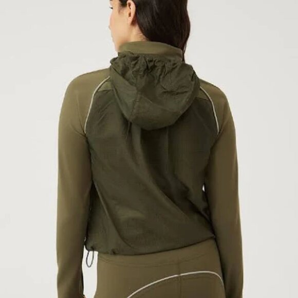 NWT Womens Medium Olive Branch Outdoor Voices Frost/Knit Hoddie. - Picture 2 of 13